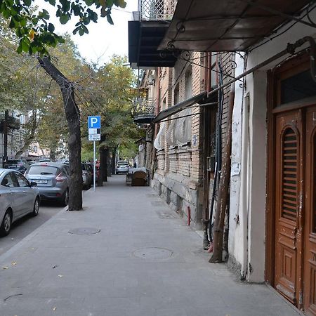 Natia'S Apartment On Dadiani St. 1 Tbilisi Exterior foto
